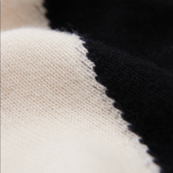 Petite Studio 
meredith wool sweater - black & white - Picture 4 of 5